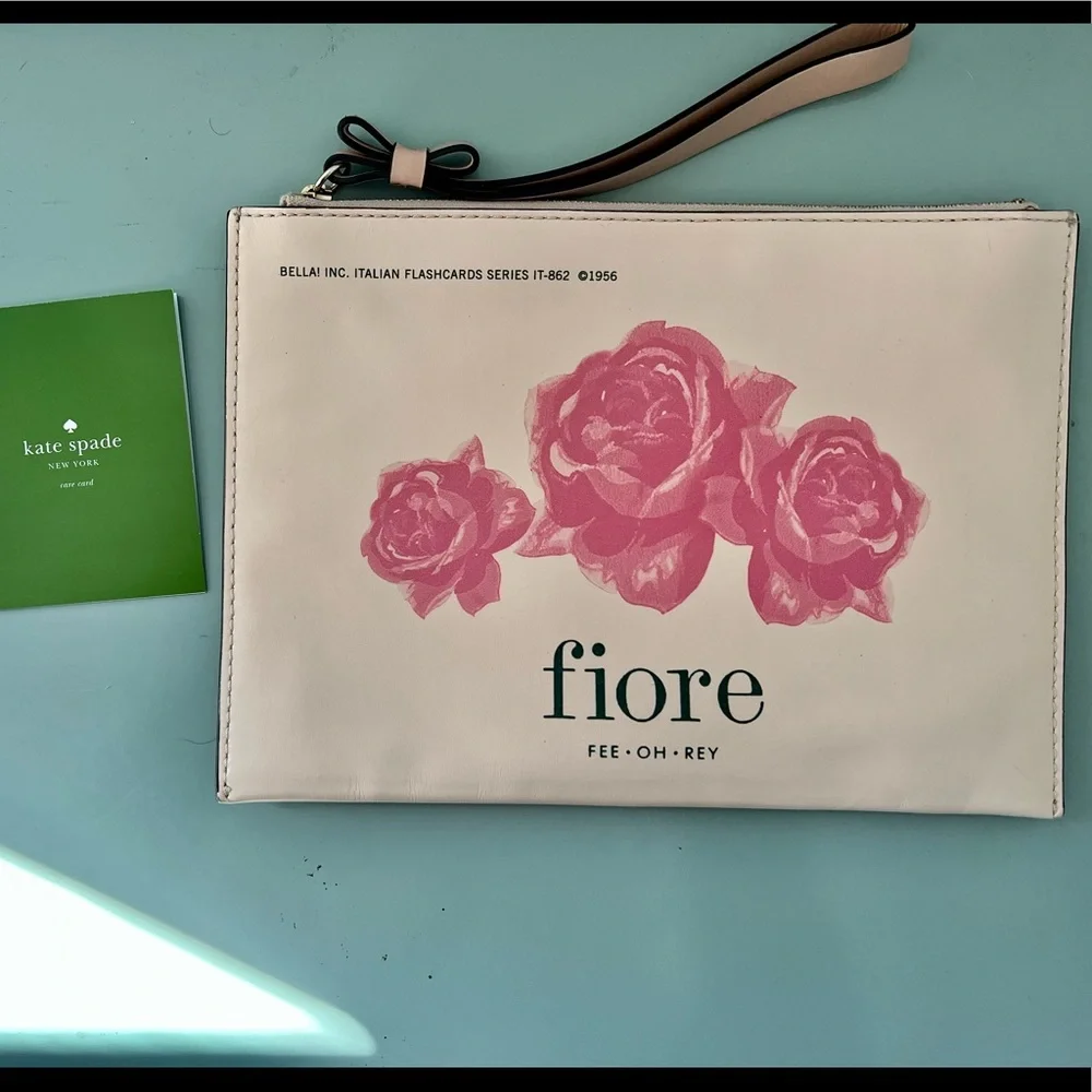 Kate Spade Bella Wristlet - Picture 1 of 4